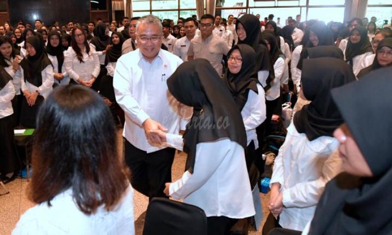 Menteri Desa dan PDTT RI (Eko Putro Sandjojo)