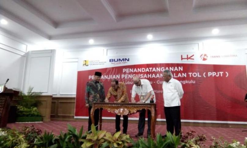 Penandatanganan MOU pembangunan jalan tol Bengkulu-Linggau
