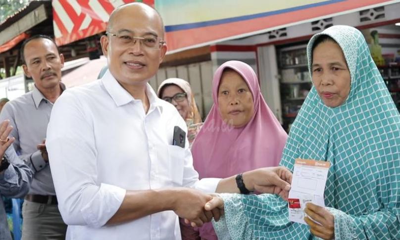 Bupati Bengkulu Selatan, Gusnan Mulyadi launching Bantuan Pangan Non Tunai (BPNT)