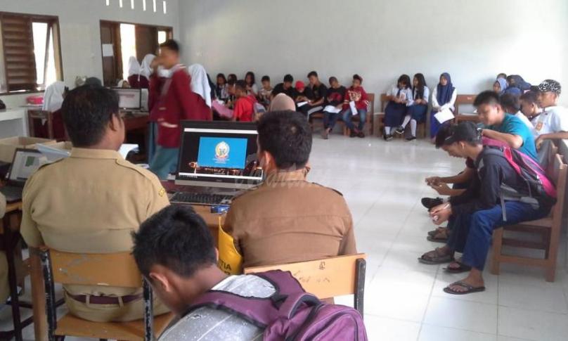 PPDB, Kepala Sekolah dan calon siswa keluhkan server down