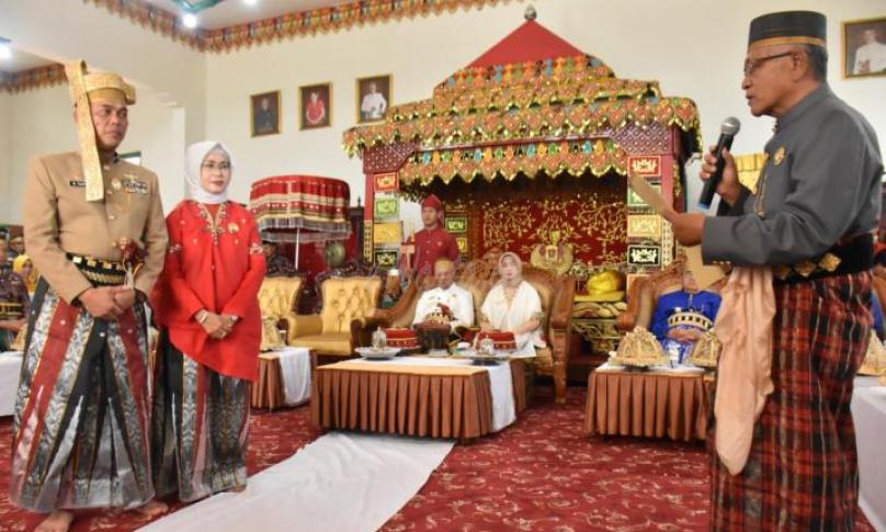 Pangdam XVI Pattimura terima gelar adat Kedatu'an Luwu Pekkeng to Rirennuang Ri