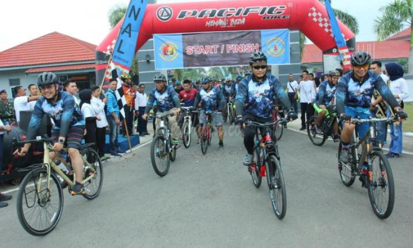 Para peserta fun bike ditantang menaklukan rute sejauh 11 km dari Mako Lanal melintasi jl.  RE Martadinata,  Bumi Ayu masuk ke jalan raya Betungan,  simpang kandis dan finish kembali di Mako Lanal.