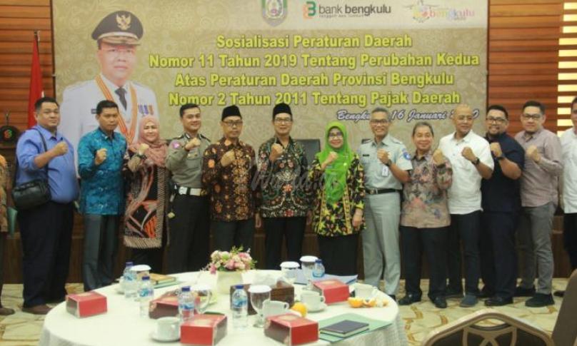 sosialisasi ini guna memperkenalkan tarif baru Bea Balik Nama Kendaraan Bermotor (BBNKB) dan Pajak Bahan Bakar Kendaraan Bermotor (PBBKB) di Provinsi Bengkulu yang surat edarannya telah dikeluarkan.
