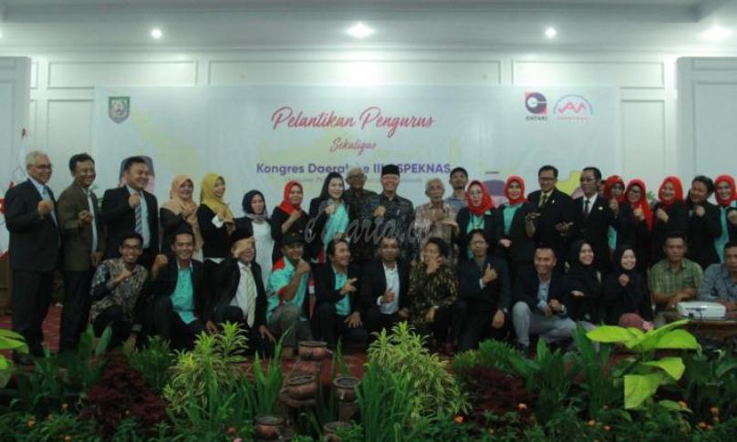 pelantikan Asosiasi Pelaksanaan Konstruksi Nasional (ASPEKNAS) dan Perkumpulan Tenaga Ahli dan Terampil Konstruksi Indonesia (GATAKI), Senin (3/2) di Gedung Balai Raya Semarak Daerah Bengkulu.