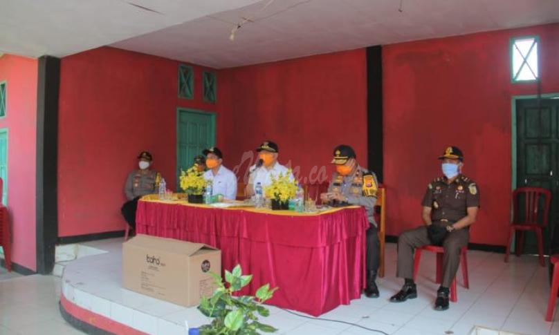 Menurut Rohidin, penanganan terhadap Covid-19, tidak hanya pada aspek penyakit dan penularannya saja tapi juga terhadap dampak sosial ekonomi masyarakat yang paling terasa saat ini.