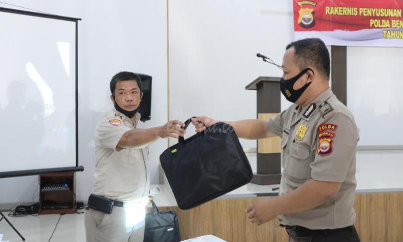 Rakernis (Rapat Kerja Teknis) Penyusunan dan Penelaahan Pagu Anggaran Polda Bengkulu dan Jajaran T. A. 2021.