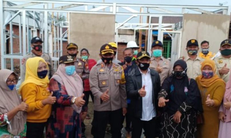 Wawali saat meninjau Lokasi Pembangunan Rumah