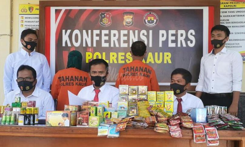 Konferensi pers Polres Kaur