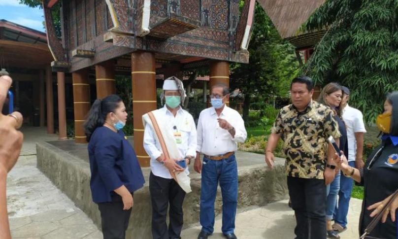 Menteri Pertanian Kunker ke Torut Tinjau Pasar Hewan
