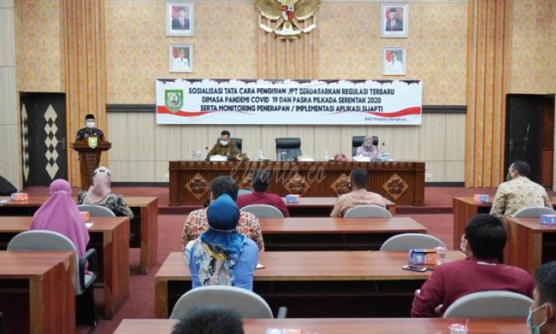 Sekda Hamka Sabri Buka Sosialisasi pengisian JPT dan Monitoring Aplikasi SIJAPTI