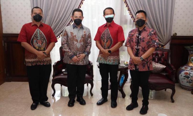 Komjen Listyo Sigit Silaturahmi ke Mantan Kapolri Minta Doa Restu