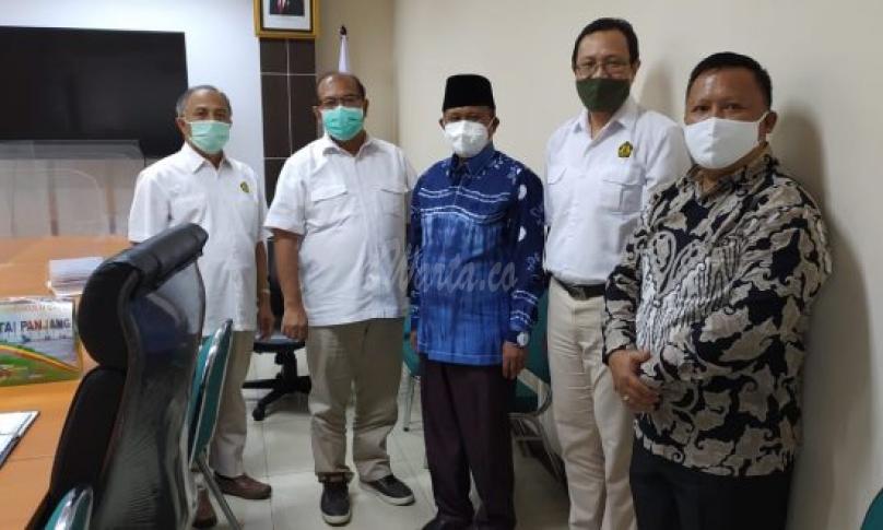 Pemkot Terima Bantuan Lampu Jalan dari Kementerian ESDM