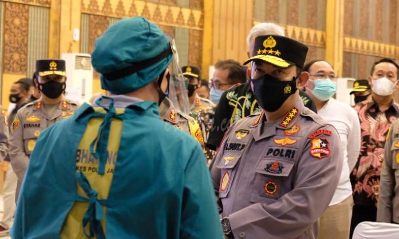 Curhat Warga ke Kapolri Setelah Divaksin