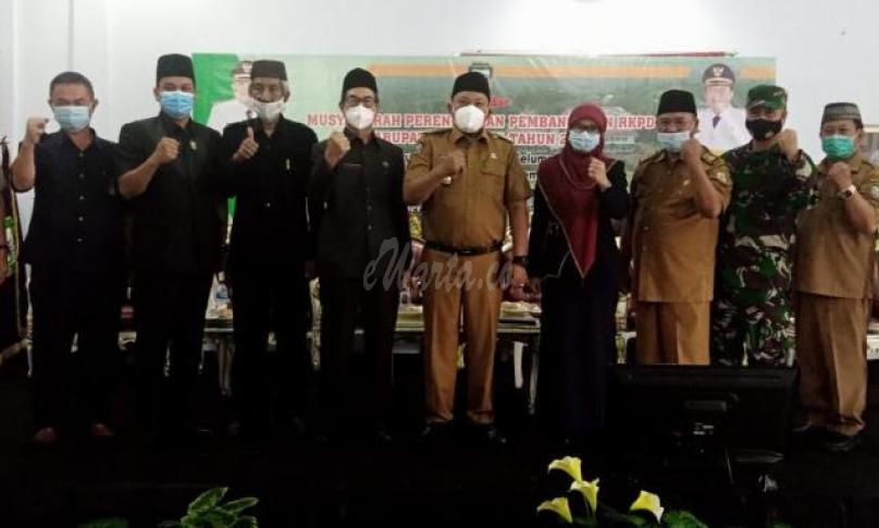 Bupati Seluma Hadiri Musrenbang RKPD 2022