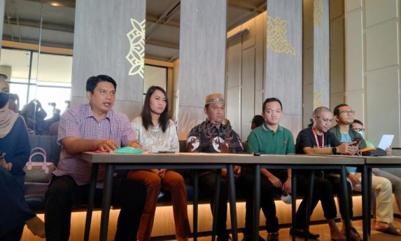Alfarizi dalam konferensi persnya bersama Ketua OKK BPP Hipmi Rohalim Boy Sangadji, dan Tim PIC BPP Hipmi, Jumat (9/4/21)
