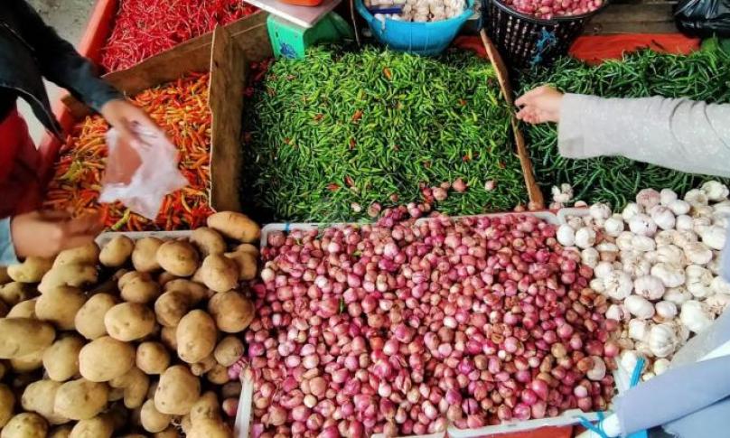 Sejumlah Bahan Pokok Naik Jelang Ramadan