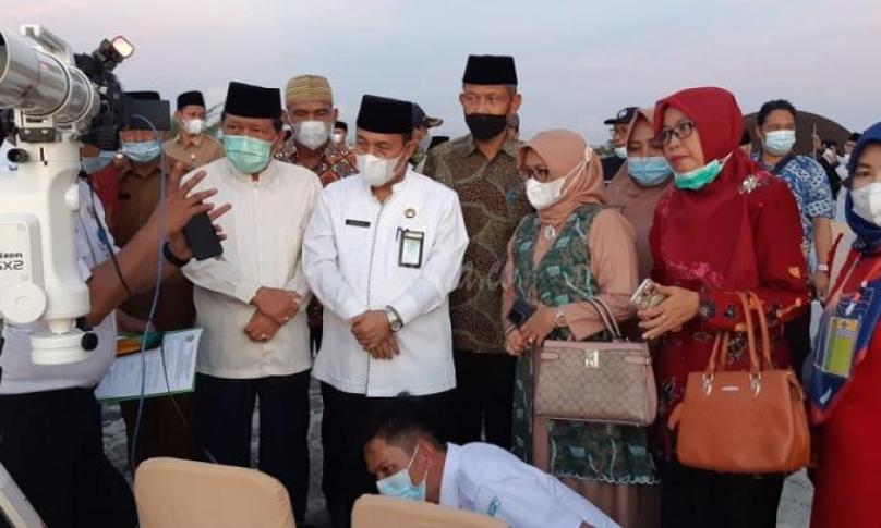 Pemantauan hilal Pukul 17.30 WIB, di Mess Pemda Provinsi Bengkulu, Kelurahan Malabero Kecamatan Teluk Segara Kota Bengkulu.