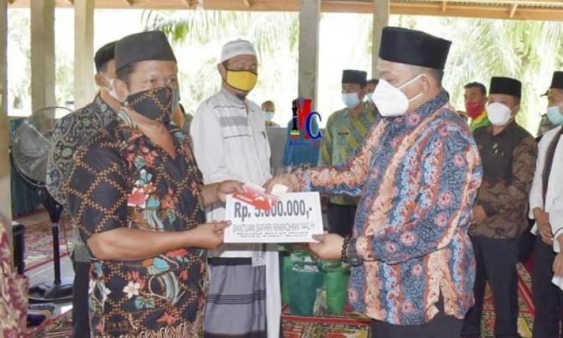 Bupati Seluma Akhiri Safari Ramadhan di Desa Petai Kayu. Foto: MC