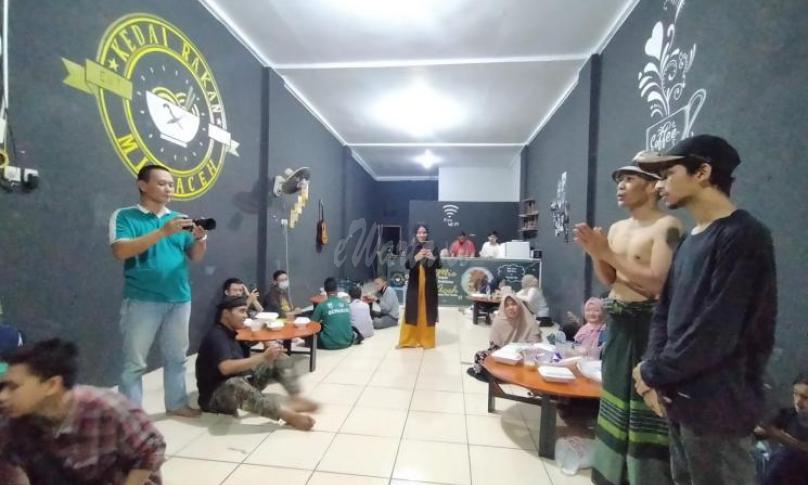 Sle-Rakan, Kedai Lintas Masa Kembali Dibuka