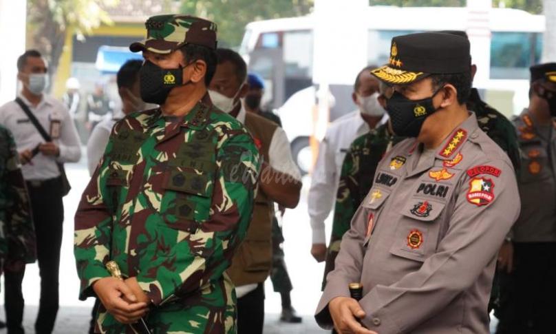 Panglima TNI, Kapolri dan Kepala BNPB Cek Pelaksaan Vaksinasi Di Grobogan