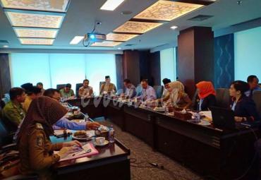 Rapat monitoring 