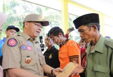 Gubernur Bengkulu (Dr. H Rohidin Mersyah)