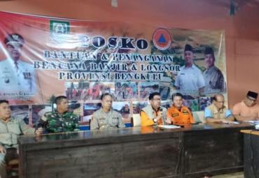 Jumpa perss dan rillis kerugian sementara akibat bencana banjir di Bengkulu tanggal (27/04) lalu