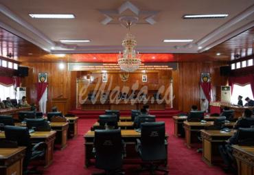 Paripurna pandangan umum fraksi