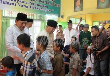 Gubernur Bengkulu (Dr. H Rohidin Mersyah)