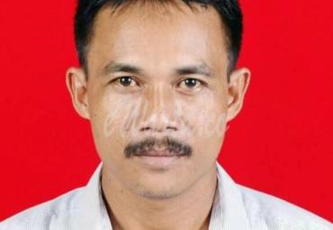 Yunus Hibur, M. Si, almarhum