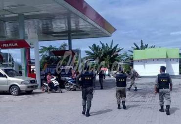 Razia SPBU Nakal, Pengetap Minyak bersubsidi, Satpol PP amankan puluhan jerigen dan kendaraan
