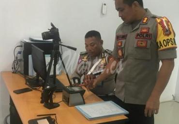 Kapolres Luwu Utara, AKBP Boyke FS Samola, S. Ik, MH tinjau langsung ruang pelayanan pembuatan SIM