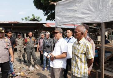 Pembongkaran pasar Kutau dimulai