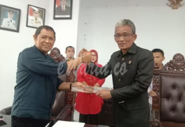 5 Raperda tiga diantaranya inisiatif dewan akhirnya disetujui