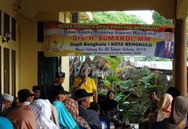 Ketua Komisi III DPRD provinsi Bengkulu, Sumardi jaring aspirasi masyarakat.