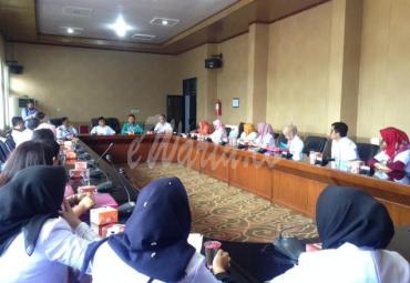 Asisten II, Novman Ali menerima 21 dokter Internship di ruang rapat Setda Bengkulu Selatan