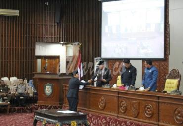Paripurna DPRD Provinsi