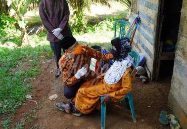 Nenek Ngatirah (90 tahun) warga Desa Desa Panca Mukti Kecamatan Pondok Kelapa Kabupaten Bengkulu Tengah. 
