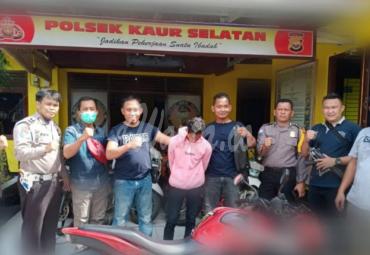 Tersangka yang diamankan polisi