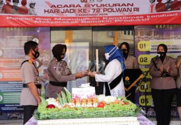 Peringatan HUT Polwan