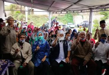 Calon Gubernur Bengkulu nomor urut 1 Helmi Hasan berkeliling di pelosok-pelosok desa yang ada di Provinsi Bengkulu