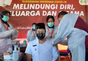Usai Bupati, Giliran Wabup Bengkulu Utara Jalani Vaksinasi Covid-19