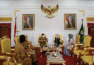 Audiensi dengan Gubernur