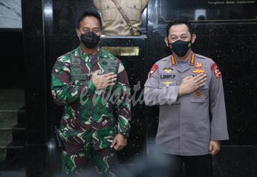 Kapolri Kapolri Jenderal Listyo Sigit Kunjungi Kepala Staf Angkatan Darat 