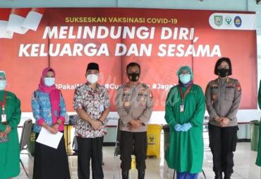 Maret, Pejabat Publik Bengkulu Divaksin 