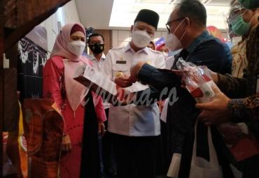 Gubernur Bengkulu Minta Masyarakat Bangga Produk Daerah