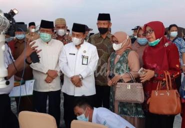 Pemantauan hilal Pukul 17.30 WIB, di Mess Pemda Provinsi Bengkulu, Kelurahan Malabero Kecamatan Teluk Segara Kota Bengkulu.