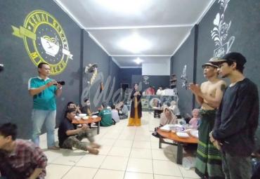 Sle-Rakan, Kedai Lintas Masa Kembali Dibuka