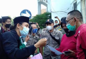 Mahasiswa Dilarang Masuk Kantor Gubernur Bengkulu