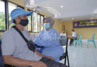 Polda Bengkulu Targetkan 14.793 Orang Tervaksin